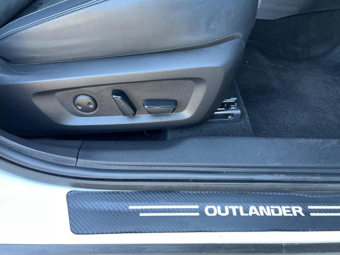 2023 Mitsubishi Outlander PHEV Aspire