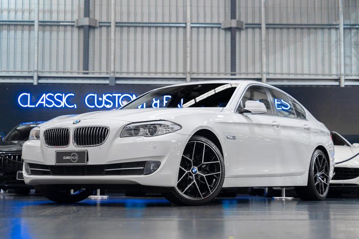 2012 BMW 5 Series 520d