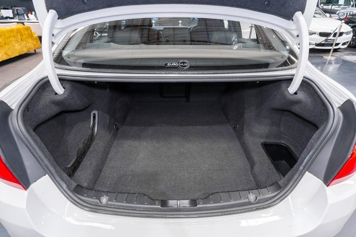 2012 BMW 5 Series 520d F10 MY12 Alpine White