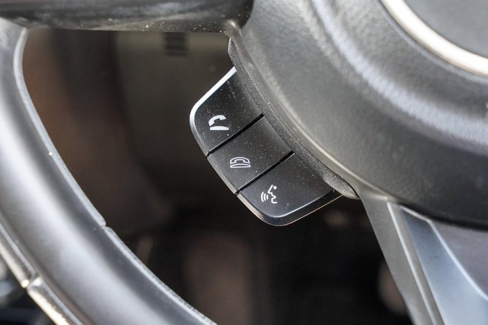 2017 Suzuki Swift GL Navigator