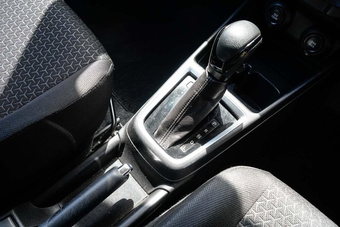 2017 Suzuki Swift GL Navigator