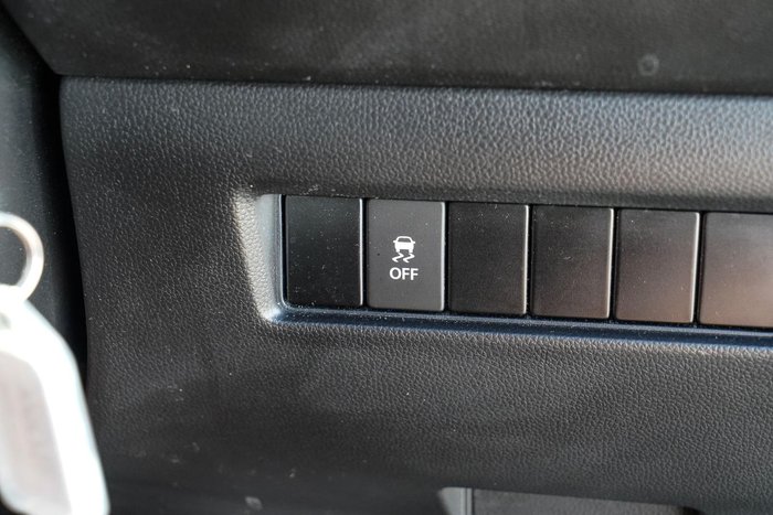 2017 Suzuki Swift GL Navigator