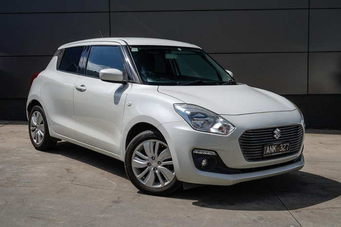 2017 Suzuki Swift GL Navigator