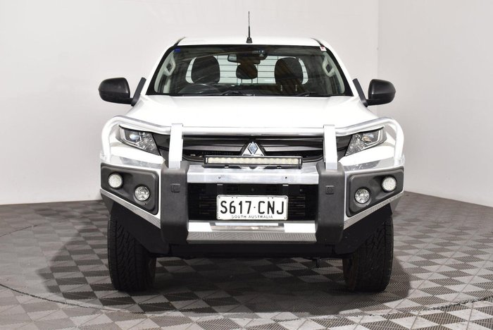 2021 Mitsubishi Triton GLX+