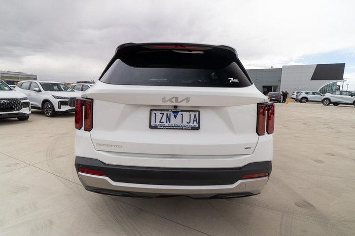 2023 Kia Sorento Sport