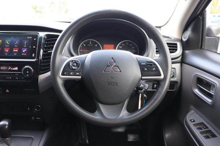 2017 Mitsubishi Triton GLX+