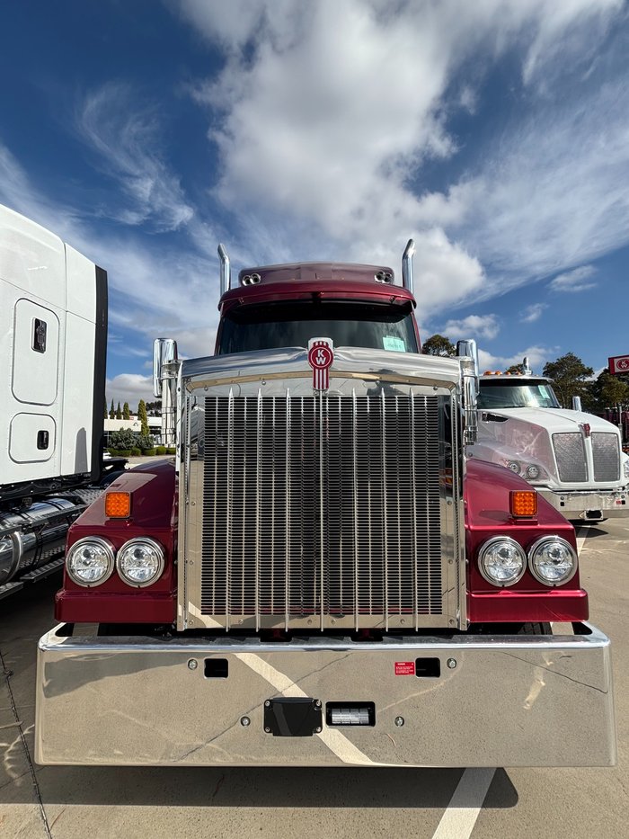 Kenworth T610SAR 