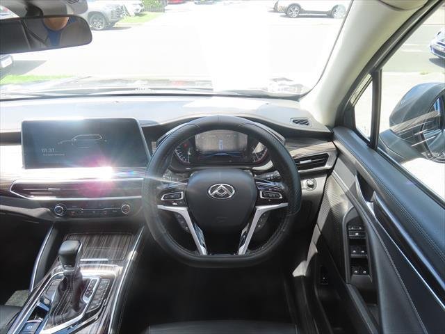 2020 LDV D90 Executive