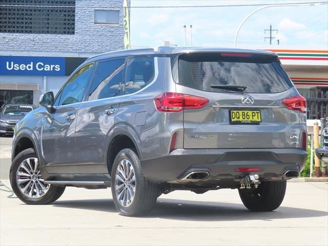 2020 LDV D90 Executive