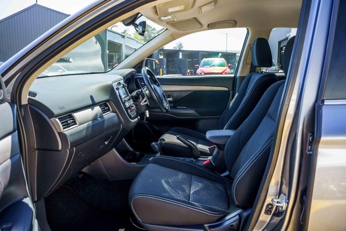 2016 Mitsubishi Outlander XLS