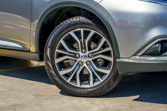 2016 Mitsubishi Outlander XLS