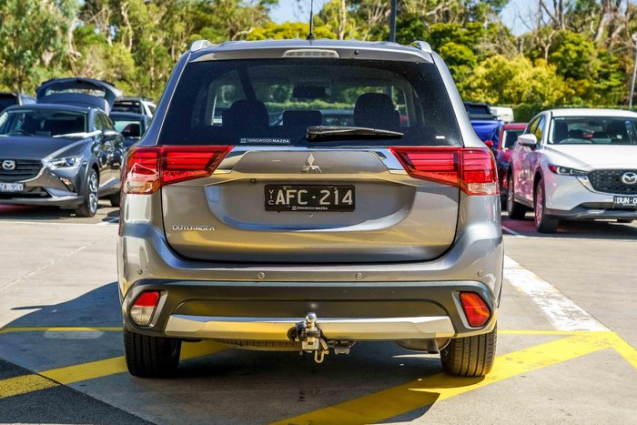 2016 Mitsubishi Outlander XLS