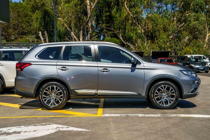 2016 Mitsubishi Outlander XLS