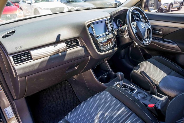 2016 Mitsubishi Outlander XLS