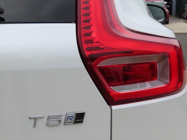 2018 Volvo XC40 T5 R-Design