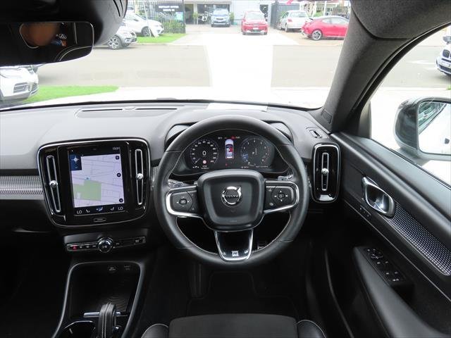 2018 Volvo XC40 T5 R-Design