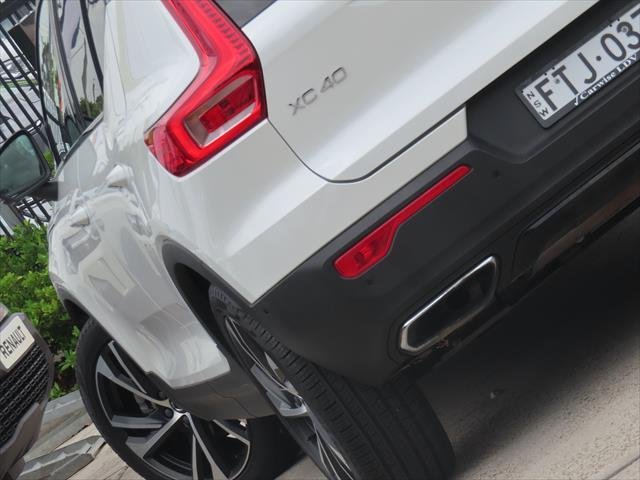 2018 Volvo XC40 T5 R-Design