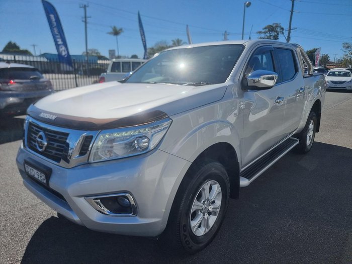 2017 Nissan Navara ST