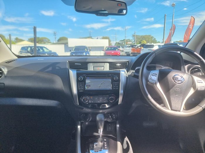 2017 Nissan Navara ST