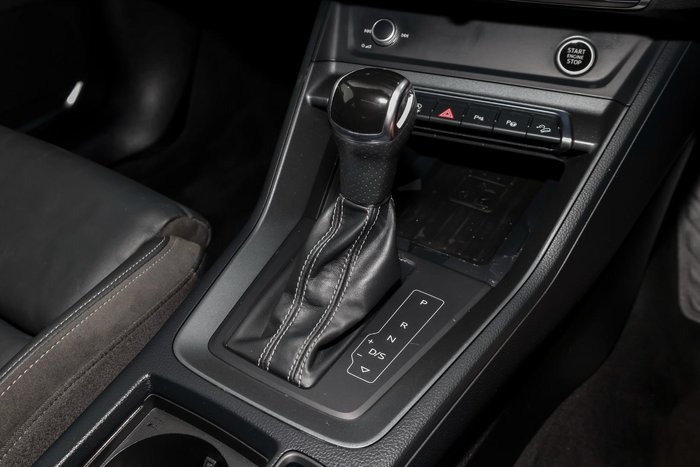 2020 Audi Q3 40 TFSI S line