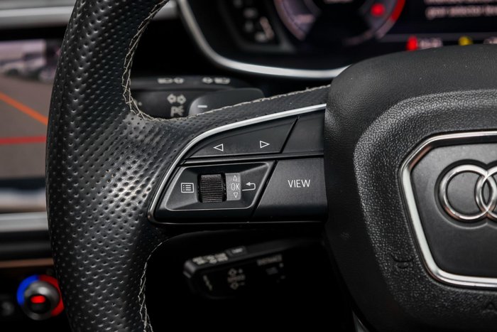 2020 Audi Q3 40 TFSI S line