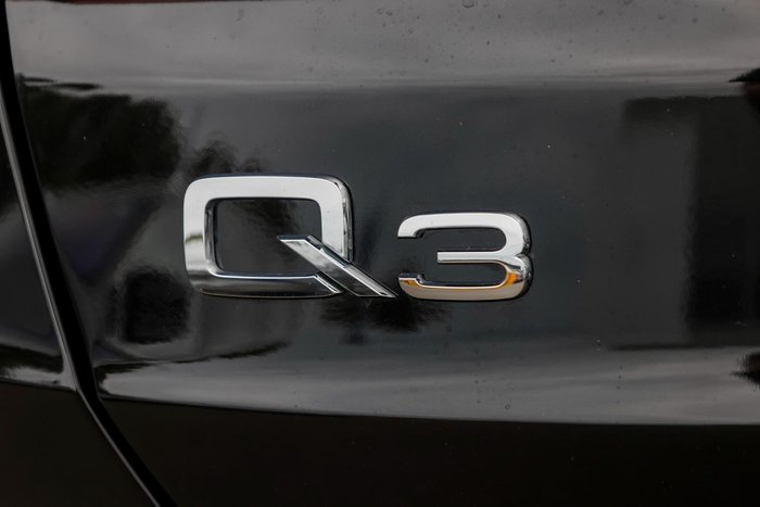 2020 Audi Q3 40 TFSI S line