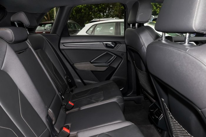 2020 Audi Q3 40 TFSI S line