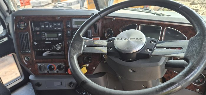 2019 Mack Superliner 685Hp Only 672,000Klm***