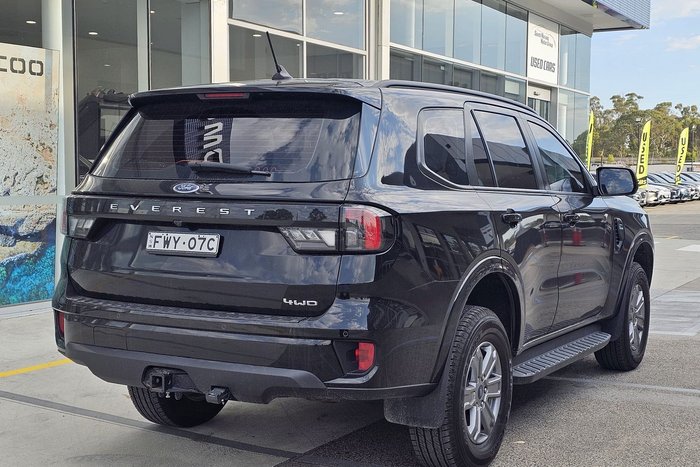 2022 Ford Everest Ambiente