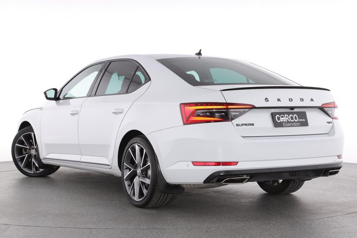 2022 SKODA Superb