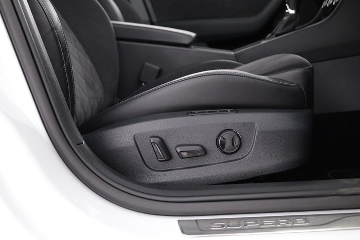 2022 SKODA Superb 206TSI SportLine