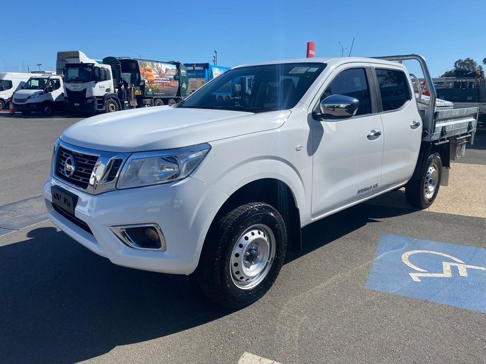 2019 Nissan Navara RX
