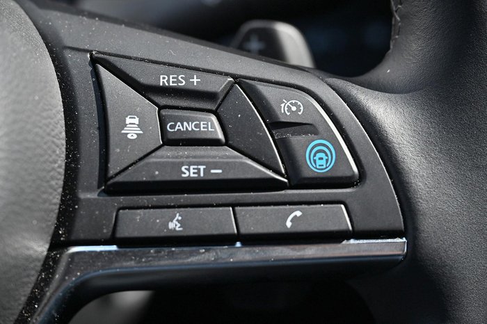 2024 Nissan JUKE ST+