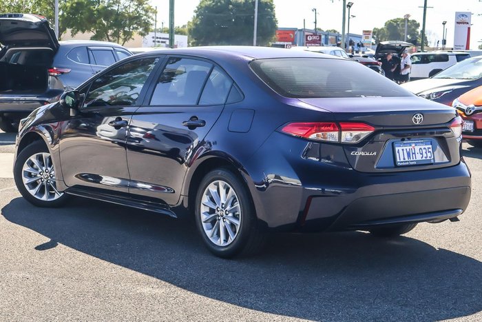 2020 Toyota Corolla Ascent Sport