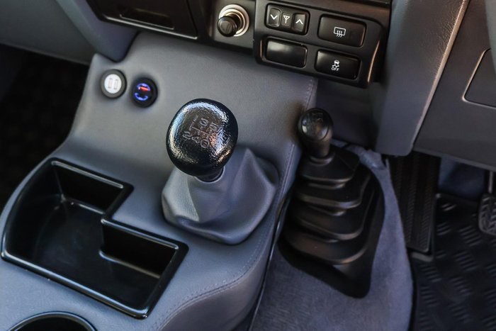 2020 Toyota Landcruiser GXL