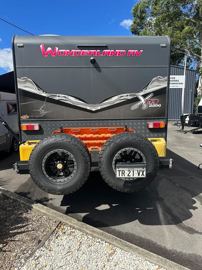 2019 Wonderland RV Xtr Family