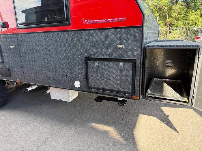 2019 Wonderland RV Xtr Family