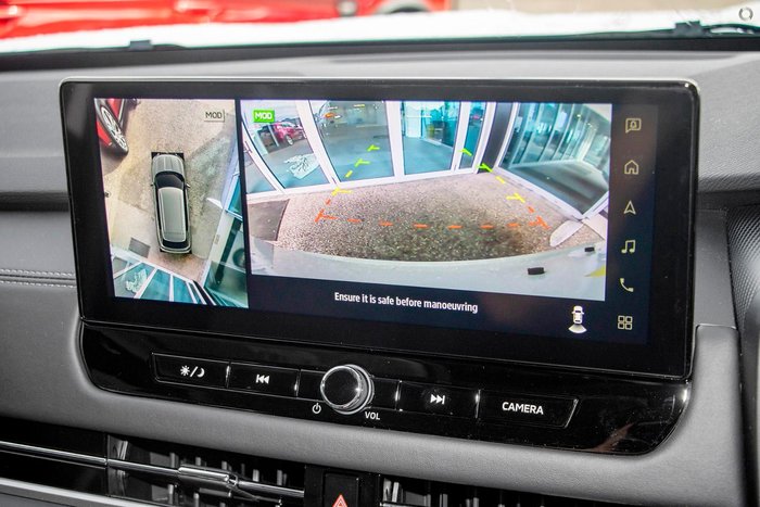 2025 Mitsubishi Outlander ES