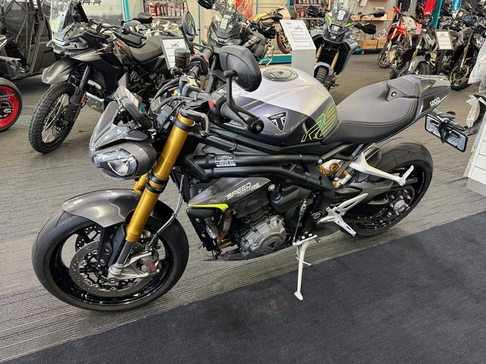 2025 Triumph Speed Triple RS 1200 Speed Triple Silver