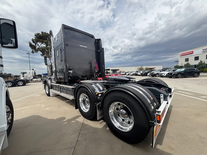 2024 Kenworth T659