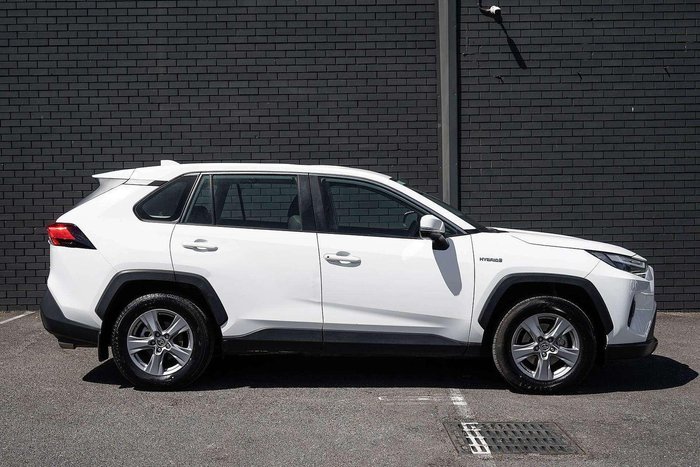 2024 Toyota RAV4 GX