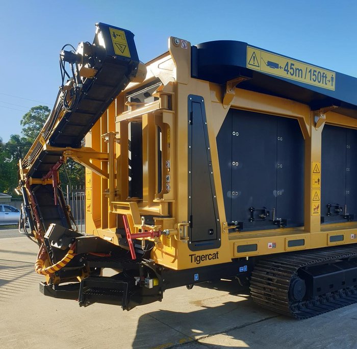 0 Tigercat 6040 Yellow