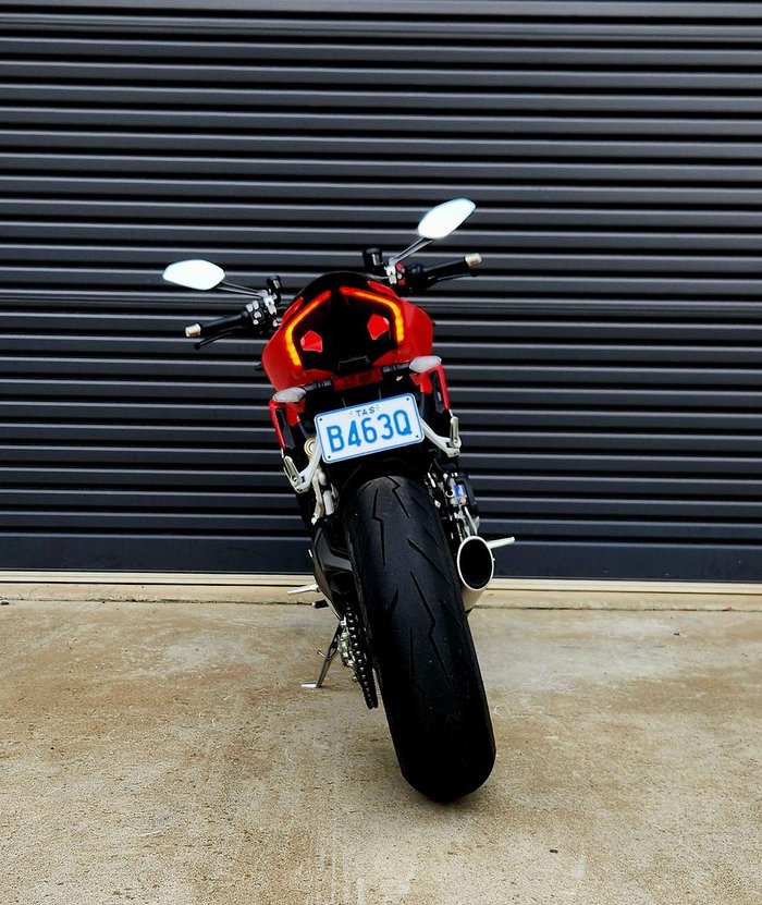 2023 Ducati Streetfighter V2 Streetfighter Red