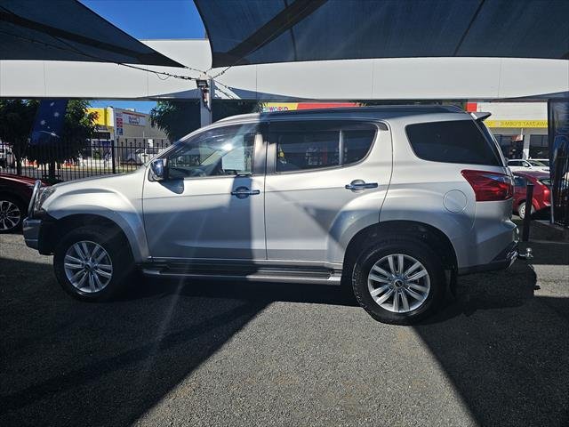 2018 Isuzu MU-X LS-T