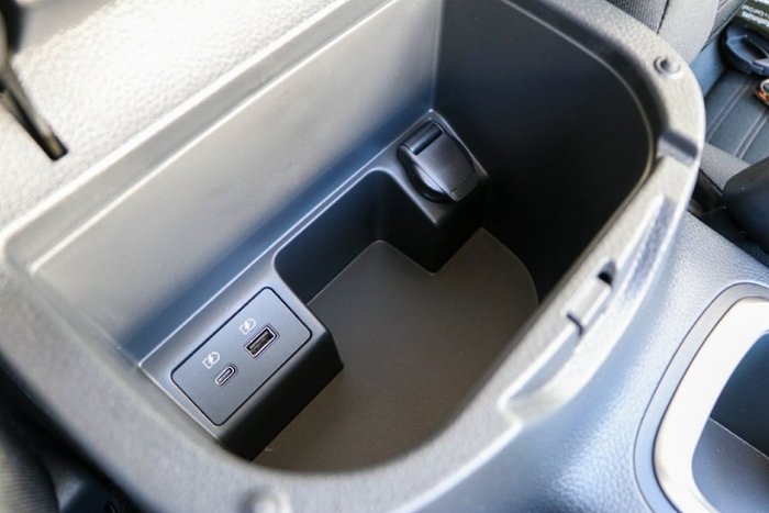 2025 Nissan Navara ST DUAL CAB