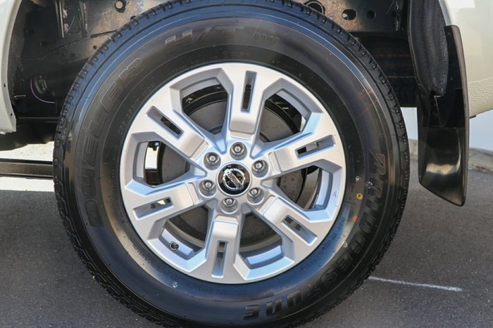 2025 Nissan Navara ST DUAL CAB