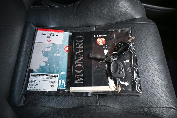 2002 Holden Monaro CV8