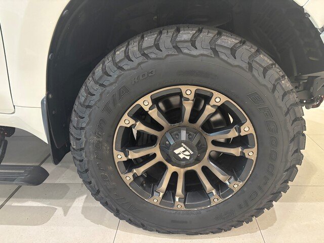 2020 Toyota LANDCRUISER LC200 4.5L T/D A/T Sahara 7 Seat (Beige Trim)