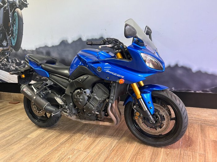 2011 Yamaha FZ8S BLUE