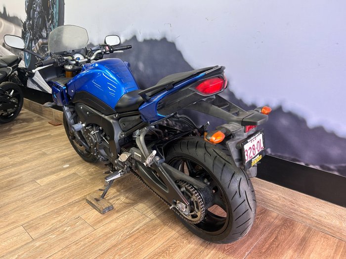 2011 Yamaha FZ8S BLUE